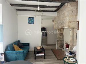 t2 à la location -   24000  PERIGUEUX, surface 45 m2 location t2 - UBI467007686